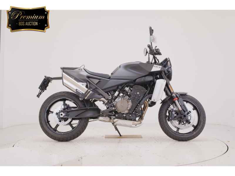 Husqvarna Svartpilen 801 2025