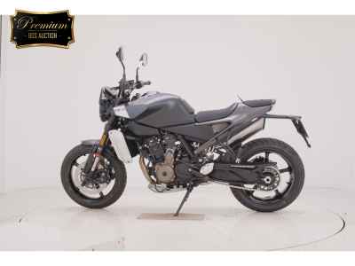 Husqvarna Svartpilen 801 2025