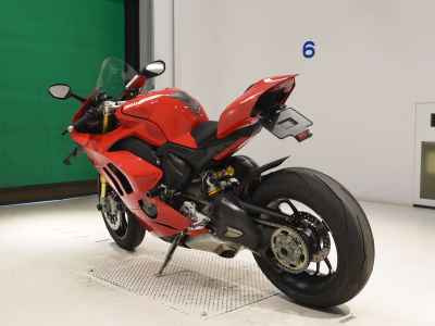 Ducati Panigale V4S 2021