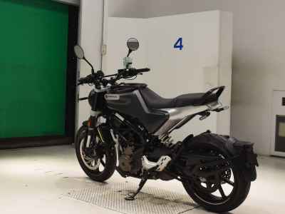 Husqvarna Svartpilen 250 2020