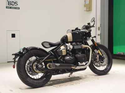 Triumph Bonneville Bobber 2025