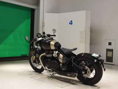 Triumph Bonneville Bobber 2025