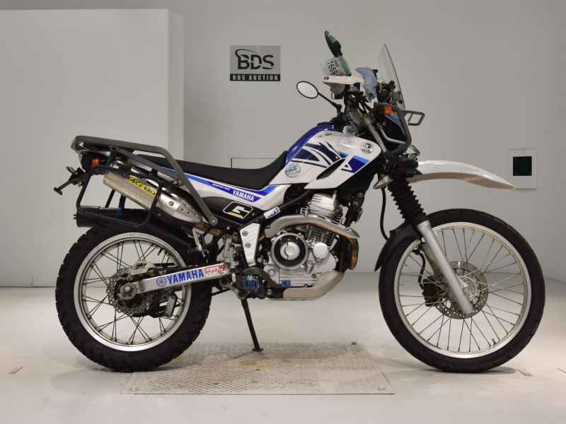 Yamaha XT250 Serow 2018