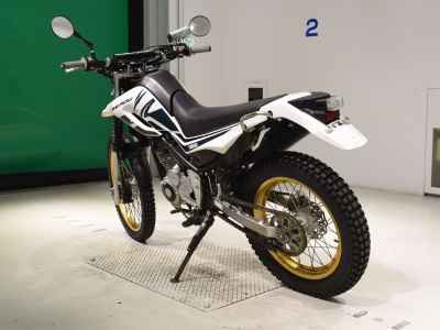 Yamaha XT250 Serow 2016