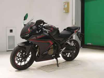 Honda CBR400R 2021