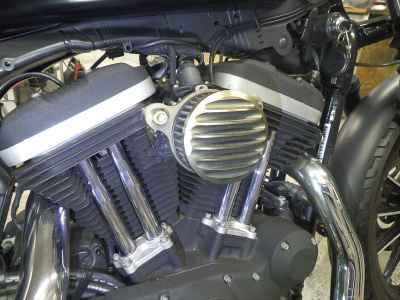 Harley-Davidson Sportster Iron XL883N 2011