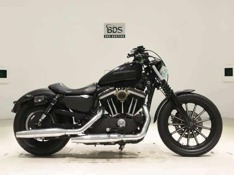 Harley-Davidson Sportster Iron XL883N 2011