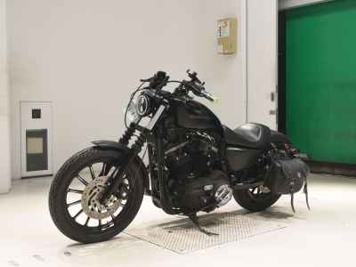 Harley-Davidson Sportster Iron XL883N 2011