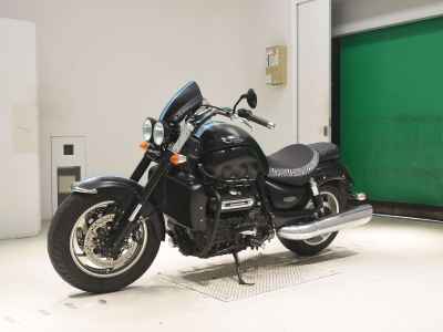 Triumph Rocket III 2005