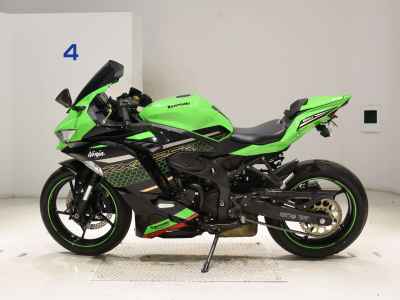 Kawasaki Ninja ZX-25R KRT Edition 2021