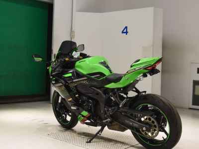 Kawasaki Ninja ZX-25R KRT Edition 2021
