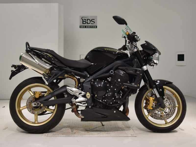 Triumph Street Triple 2010