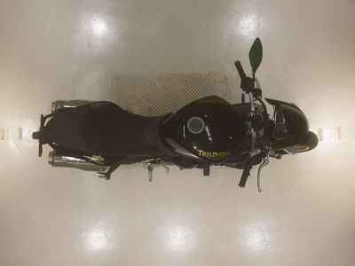 Triumph Street Triple 2010