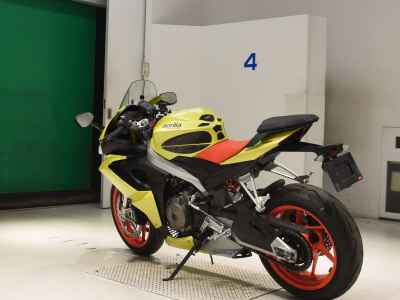 Aprilia RS 660 2021
