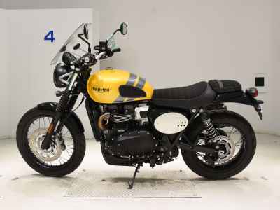 Triumph Street Scrambler 2024