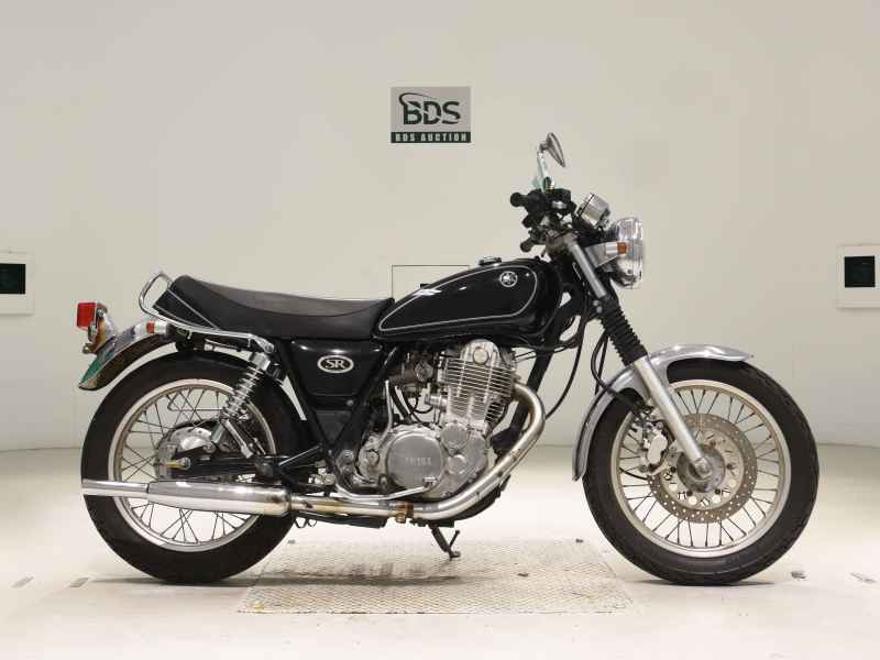 Yamaha SR400 2005