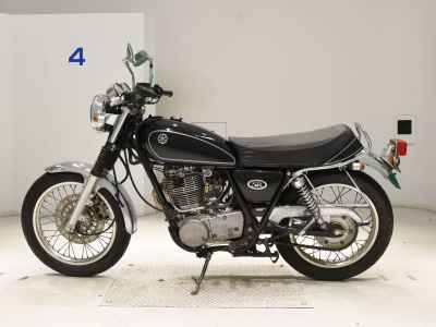 Yamaha SR400 2005
