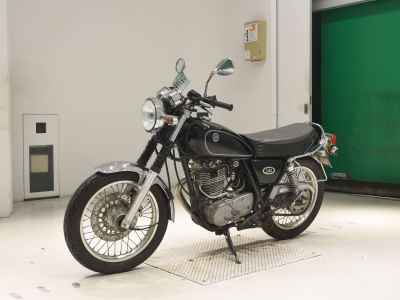 Yamaha SR400 2005