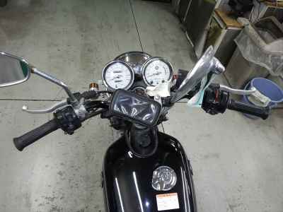 Yamaha SR400 2005