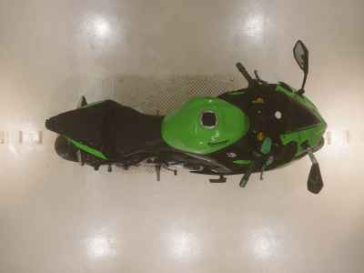 Kawasaki Ninja ZX-25R 2022