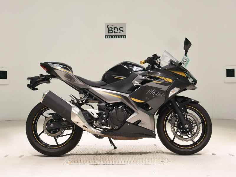 Kawasaki Ninja 400 2022