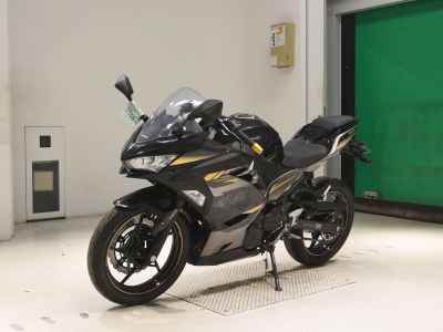 Kawasaki Ninja 400 2022