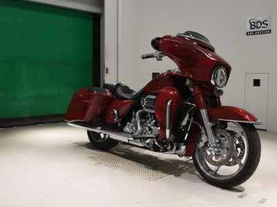 Harley-Davidson Street Glide FLHXSE1800 2016