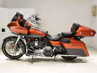 Harley-Davidson Road Glide FLTRXSE1923 CVO 2017