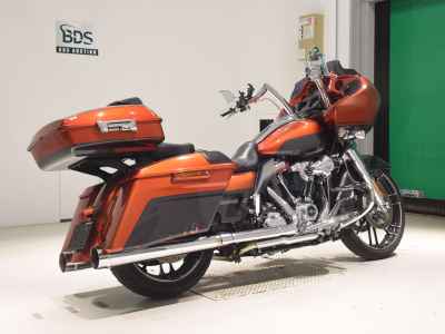 Harley-Davidson Road Glide FLTRXSE1923 CVO 2017
