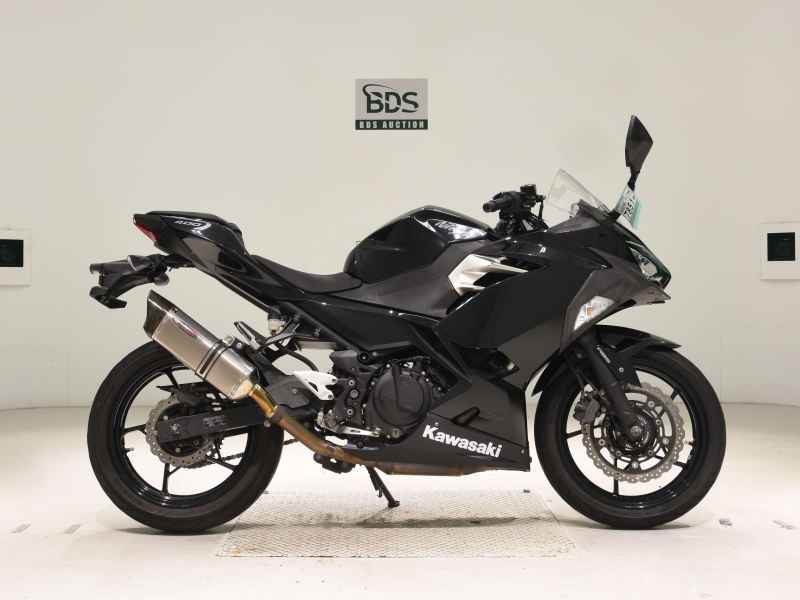 Kawasaki Ninja 400R 2018