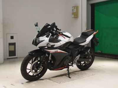Suzuki GSX250R