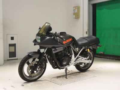 Suzuki GSX250S Katana