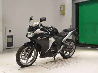 Honda CBR250R 2011