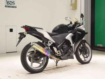 Honda CBR250R 2011