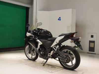 Honda CBR250R 2011