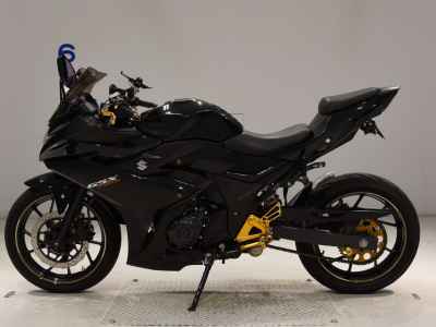 Suzuki GSX250R