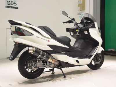 Suzuki Skywave 250S