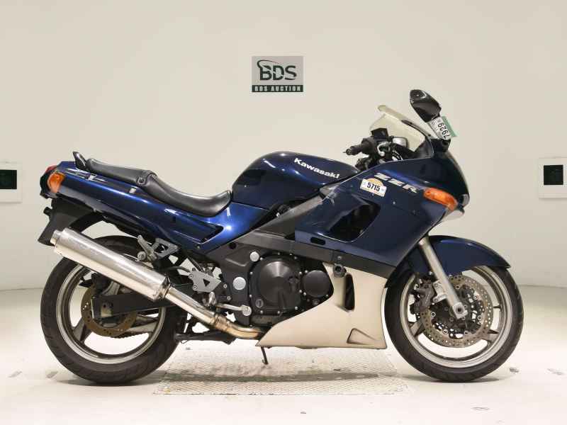 Kawasaki ZZR400 2005