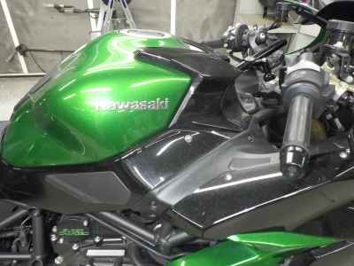 Kawasaki Ninja H2 SX 2023