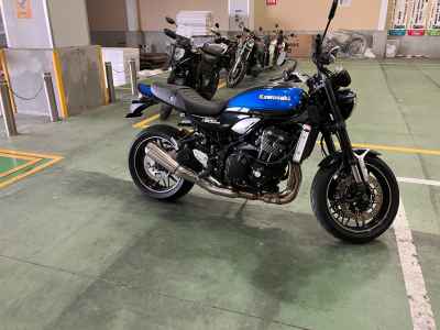 Kawasaki Z900RS 2023