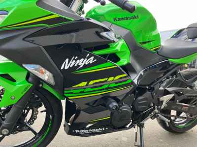 Kawasaki Ninja 400 2019