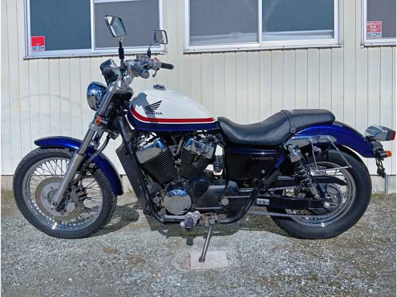 Honda VT400S 2012