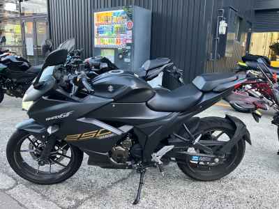 Suzuki Gixxer 250SF