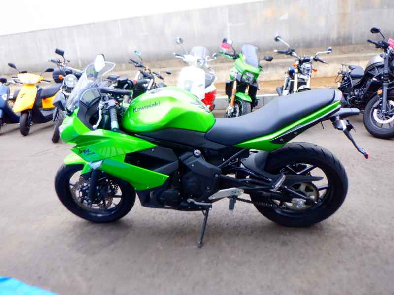 Kawasaki Ninja 400R 2014