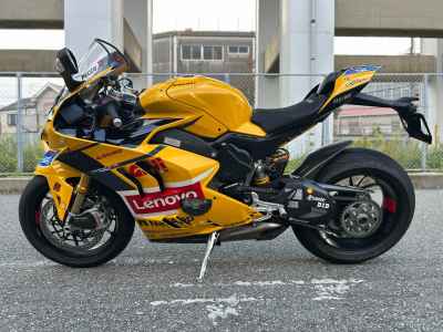 Ducati Panigale V4 2024