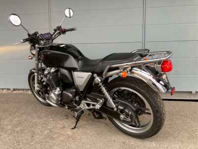 Honda CB1100 2011
