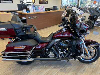 Harley-Davidson Electra Glide FLHTCU1690 2015