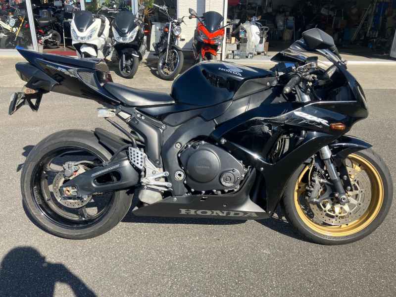 Honda CBR1000RR 2006