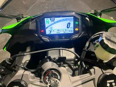 Kawasaki Ninja ZX-6R 2025
