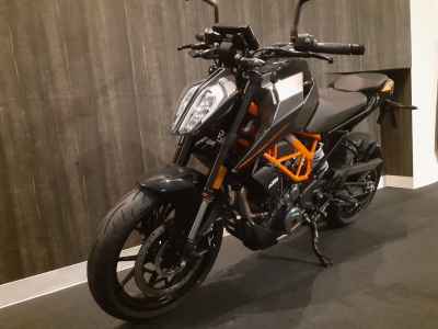 KTM 390 Duke 2023